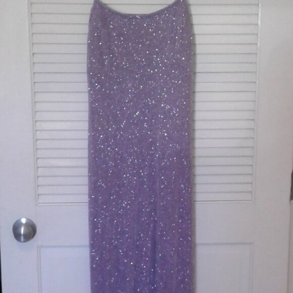 PROM/GRAD DRESS - Picture 2 of 14